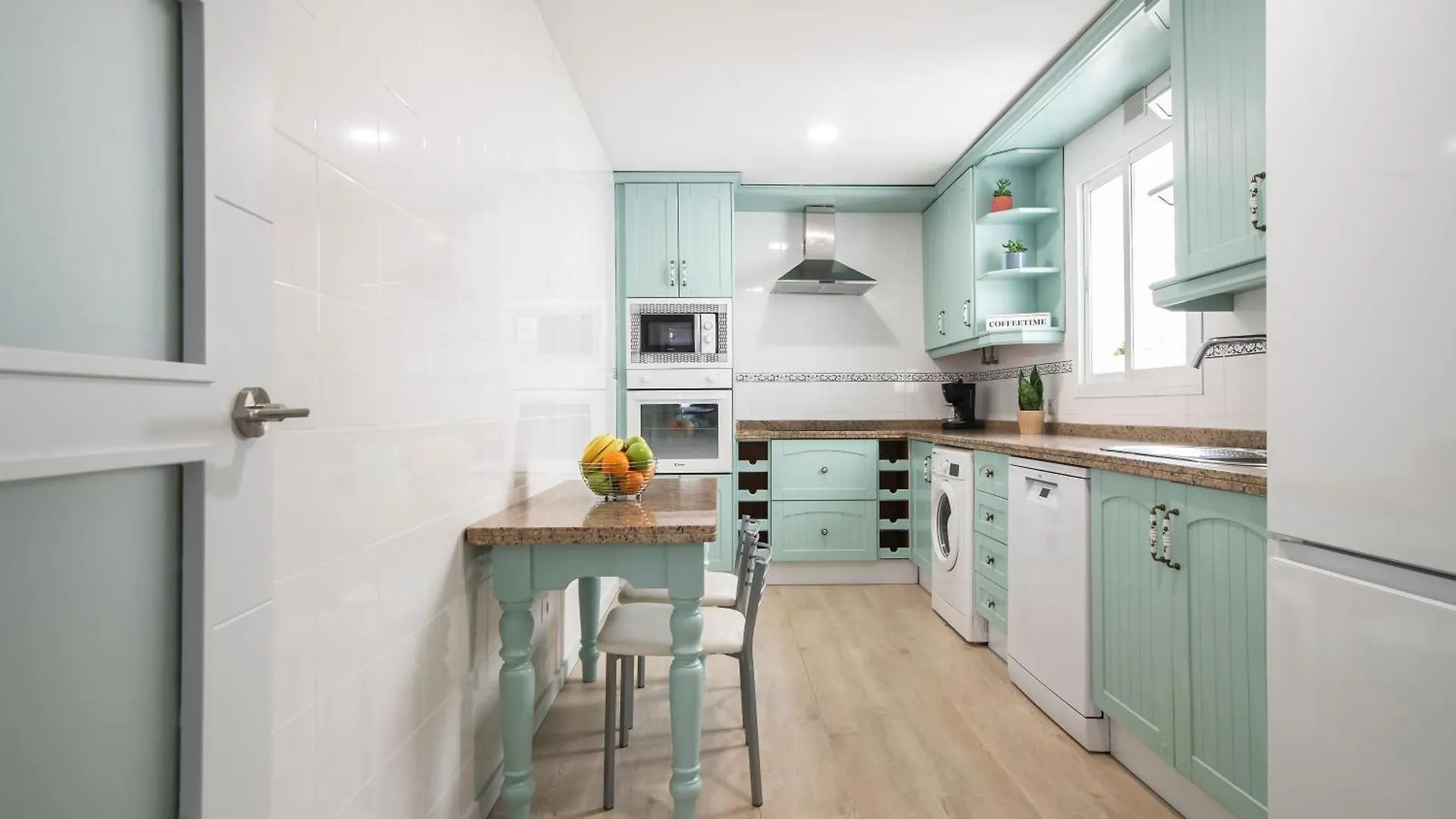 Apartment Los Aticos Estepona